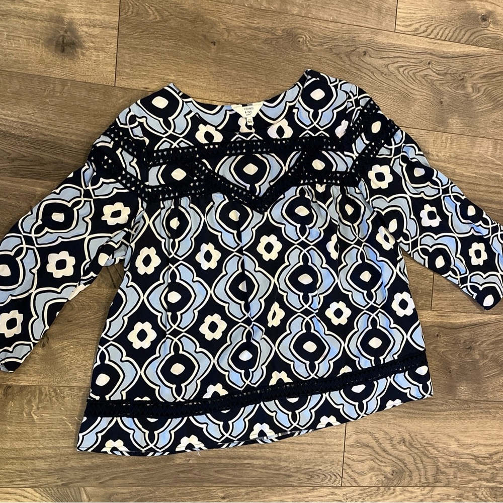 Crown & Ivy Blouse Top Size PS Petites Blue